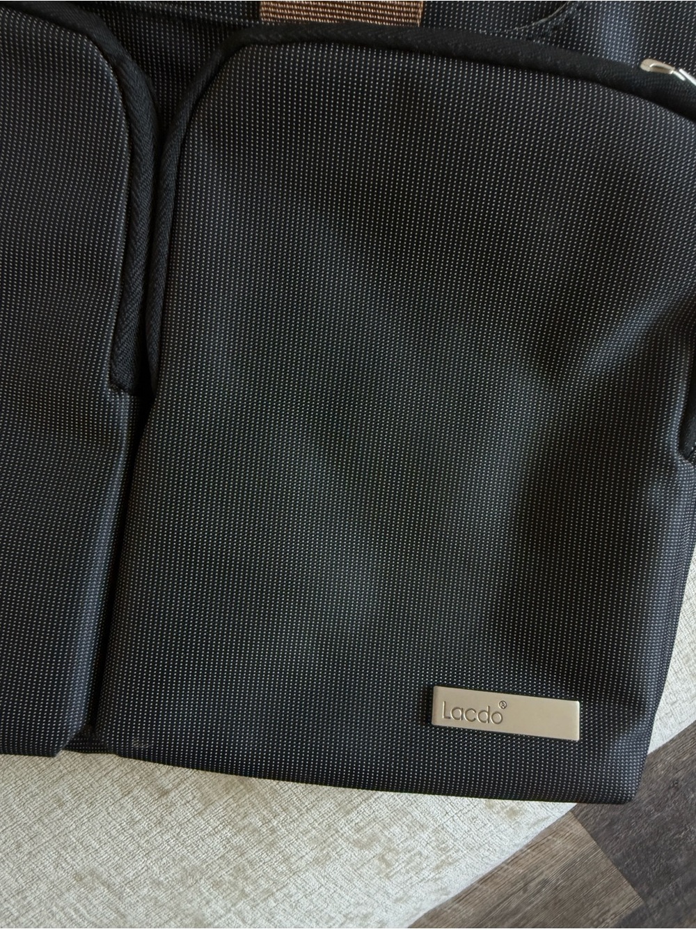 Lacdo Grey Laptop Bag - Picture 2 of 12